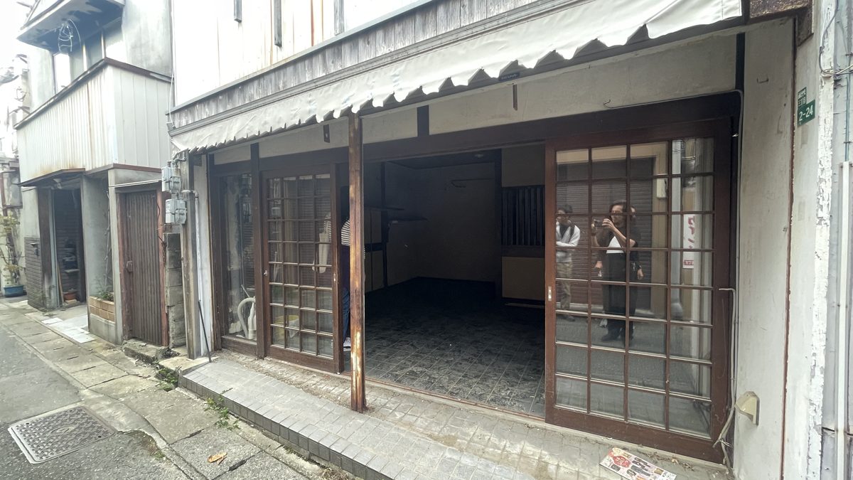 改装中の店舗⑦